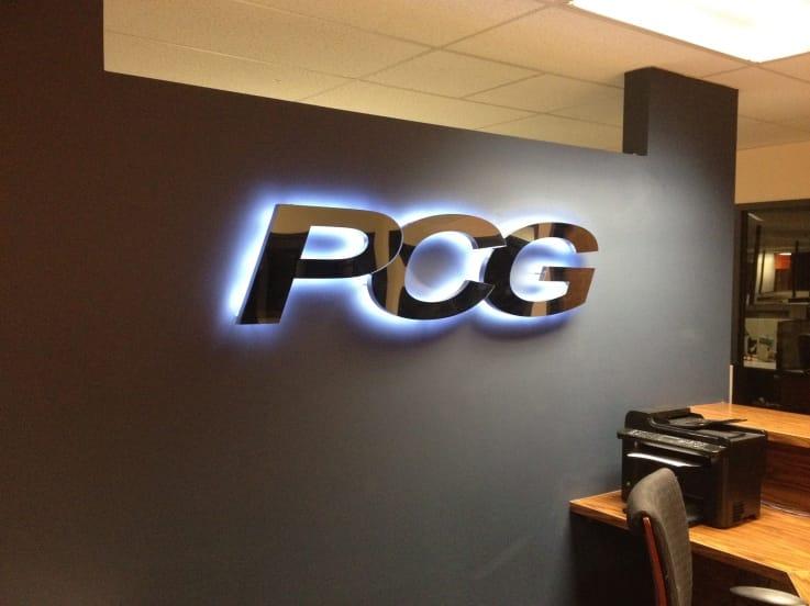 Outlit 3D Signage